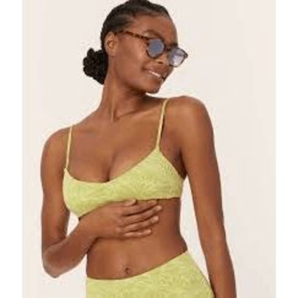 NWT Andie Swim women's The Molokai swim bikini top Daiquiri Green Size Large